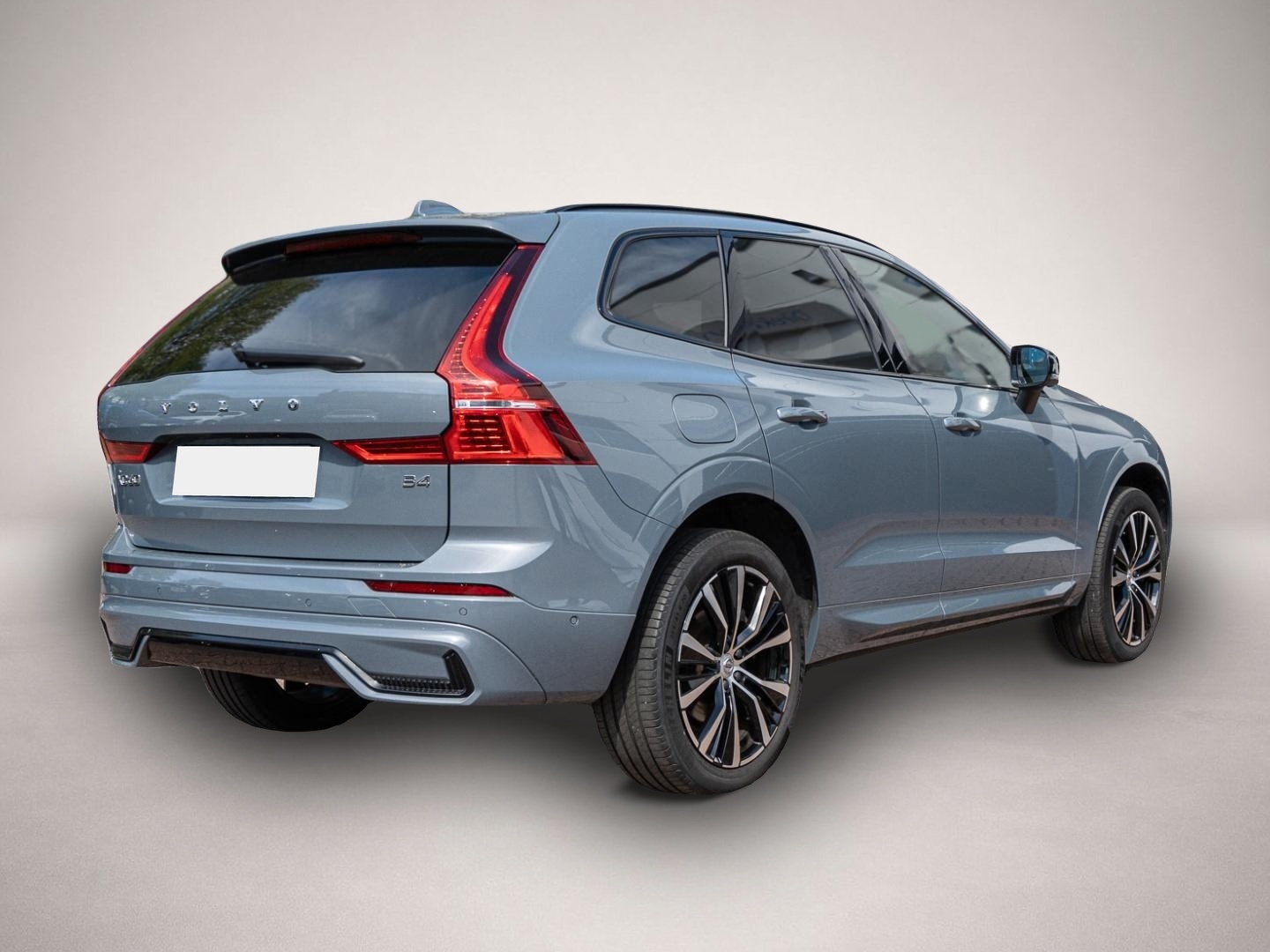 Fotografie 2 des Volvo XC60 Plus Dark 2WD StandHZG Leder Digitales Cock