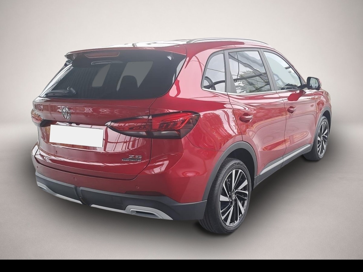 Fotografie 2 des MG ZS 1.5 HYBRID+ MY25.5 LUXURY NAVI LM18 KEYLESS-E