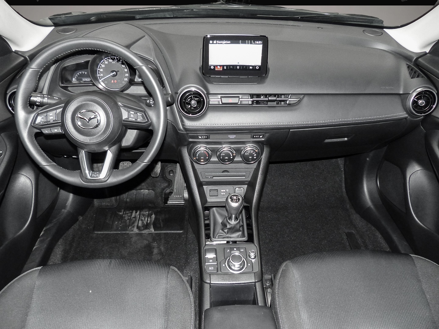 Bild 5 Mazda CX-3 Ad vantage Apple CarPlay AWR Klimaautom Mus
