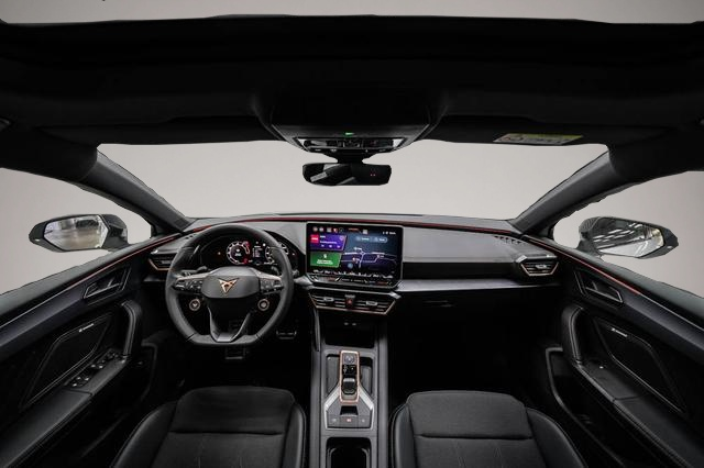 Bild 4 Cupra Leon ST 1,5 eTSI DSG Kombi - LAGER 110 kW (150 PS), .