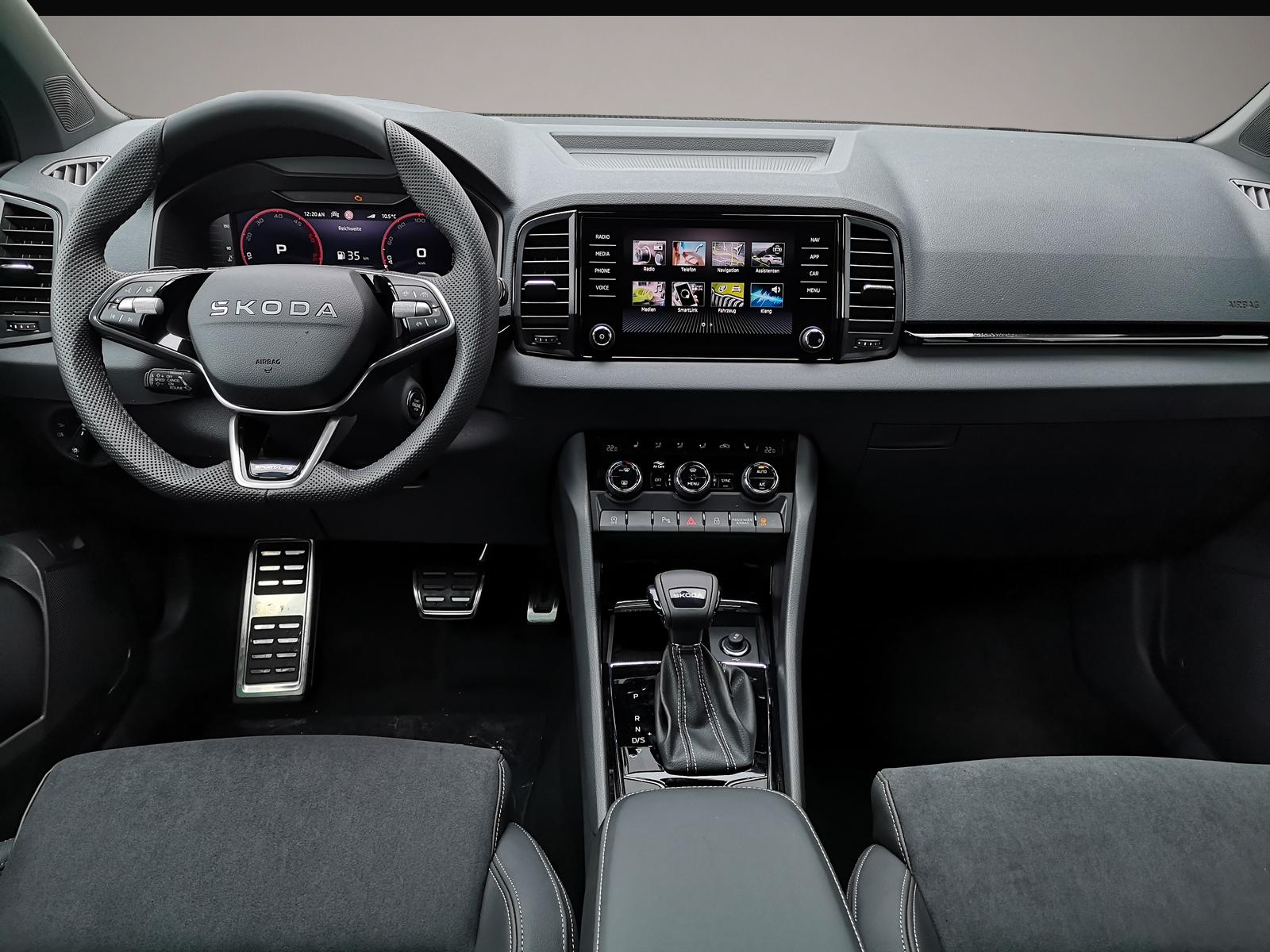 Bild 2 Skoda Karoq 2.0TDI Sportline DSG 4x4 AHK Matrix Leder