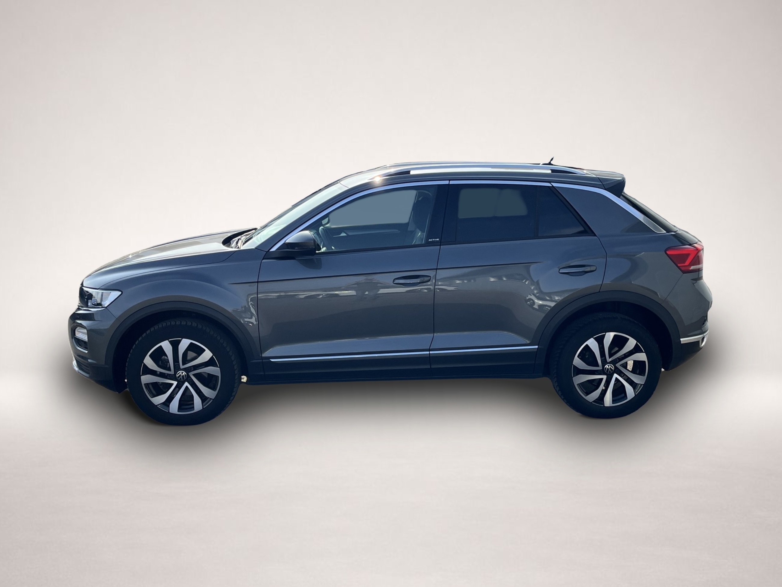 Fotografie Volkswagen T-Roc 1.5 TSI DSG ACTIVE 156¤ m.20% Anz. AHK Act