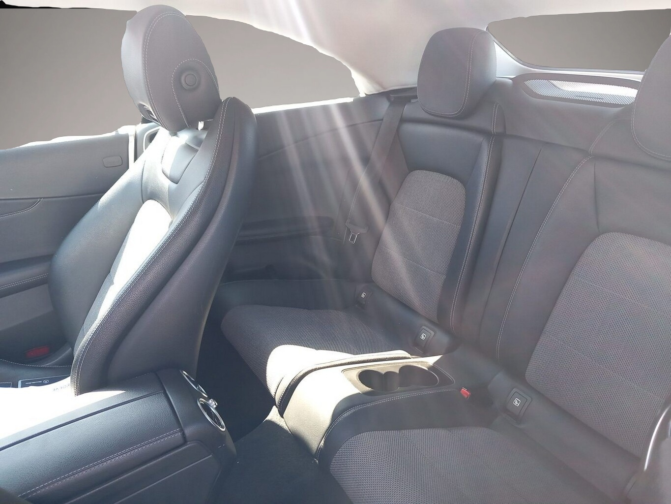 Bild 6 Mercedes-Benz C 220 d Cabrio Aut. LED Nav ParkP SpiegelP SHZ