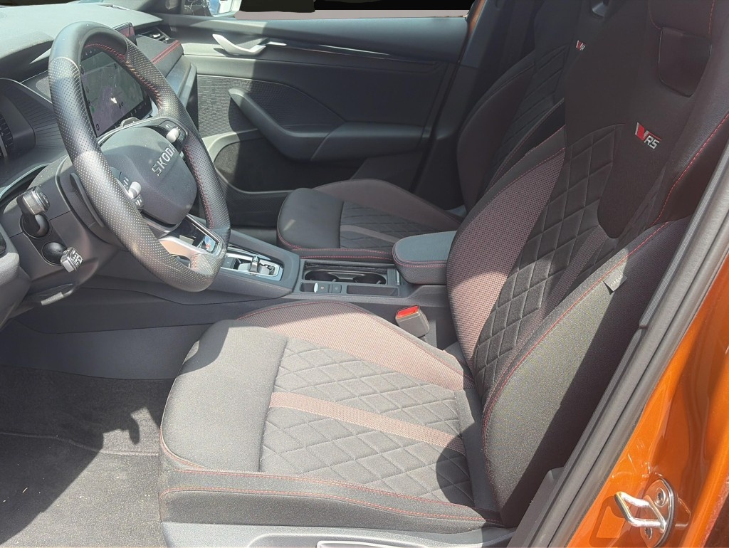Bild 6 Skoda Octavia 2.0 TSI RS DSG*Pano*Navi*Kessy*SideAssis