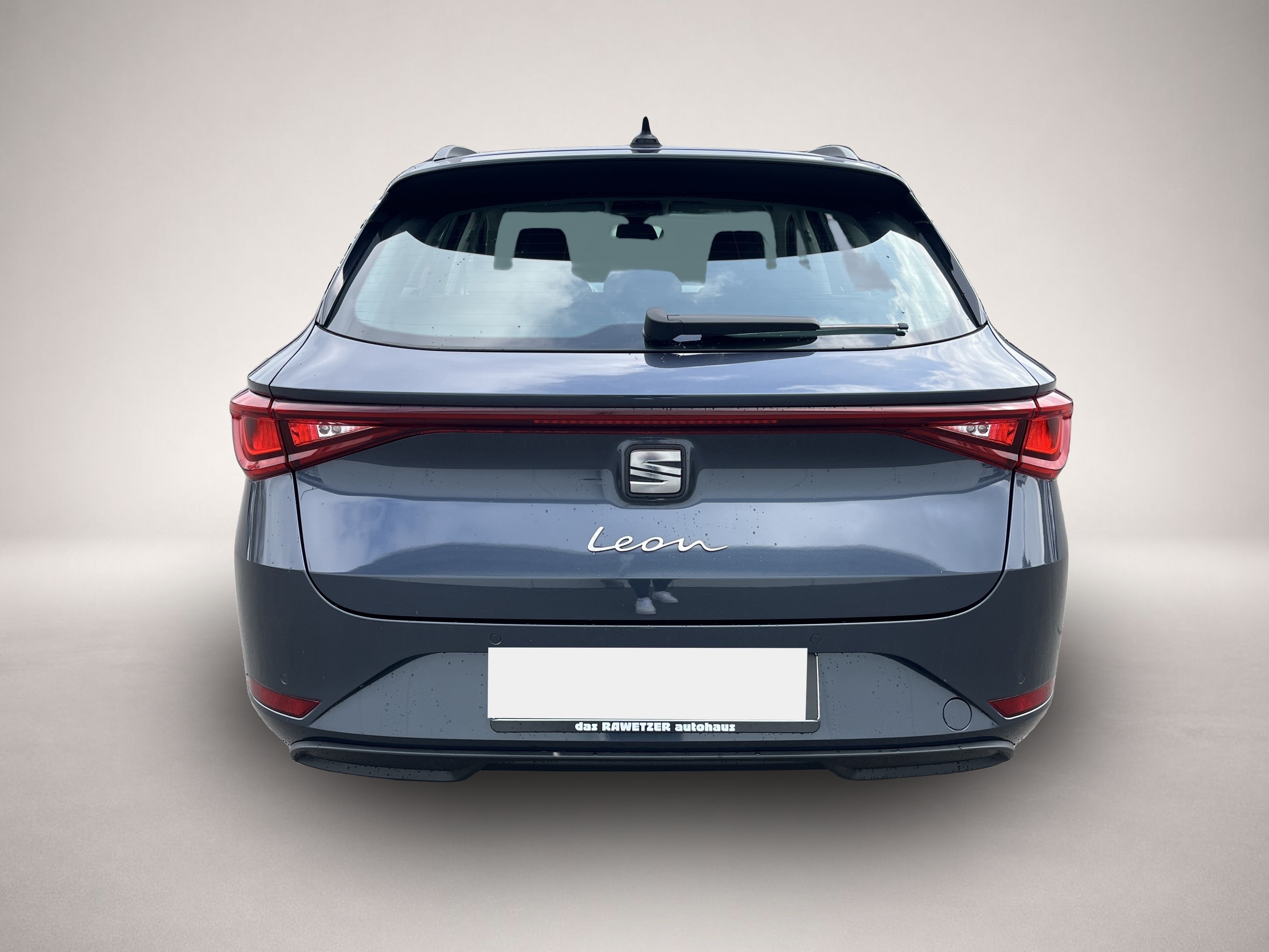 Fotografie des Seat Leon SP 2.0 TDI DSG Style AHK Navi LED Parklenk