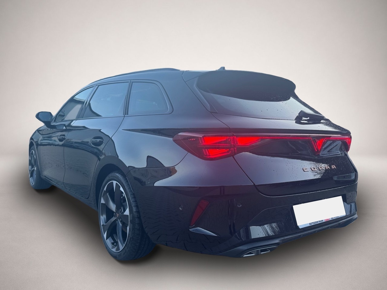 Bild 4 Cupra LEON ST TDI DSG PANO Sennheiser-Sound AHK Edge-P