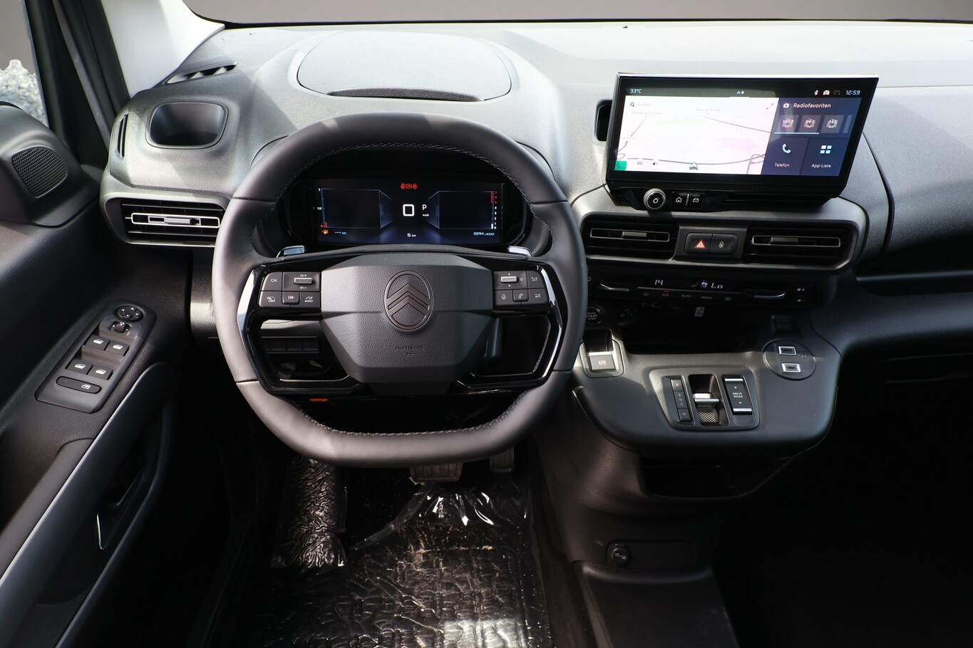 Bild 6 Citroën Berlingo PKW AT MAX Nav Keyl Kam PrivG 16Z DigC