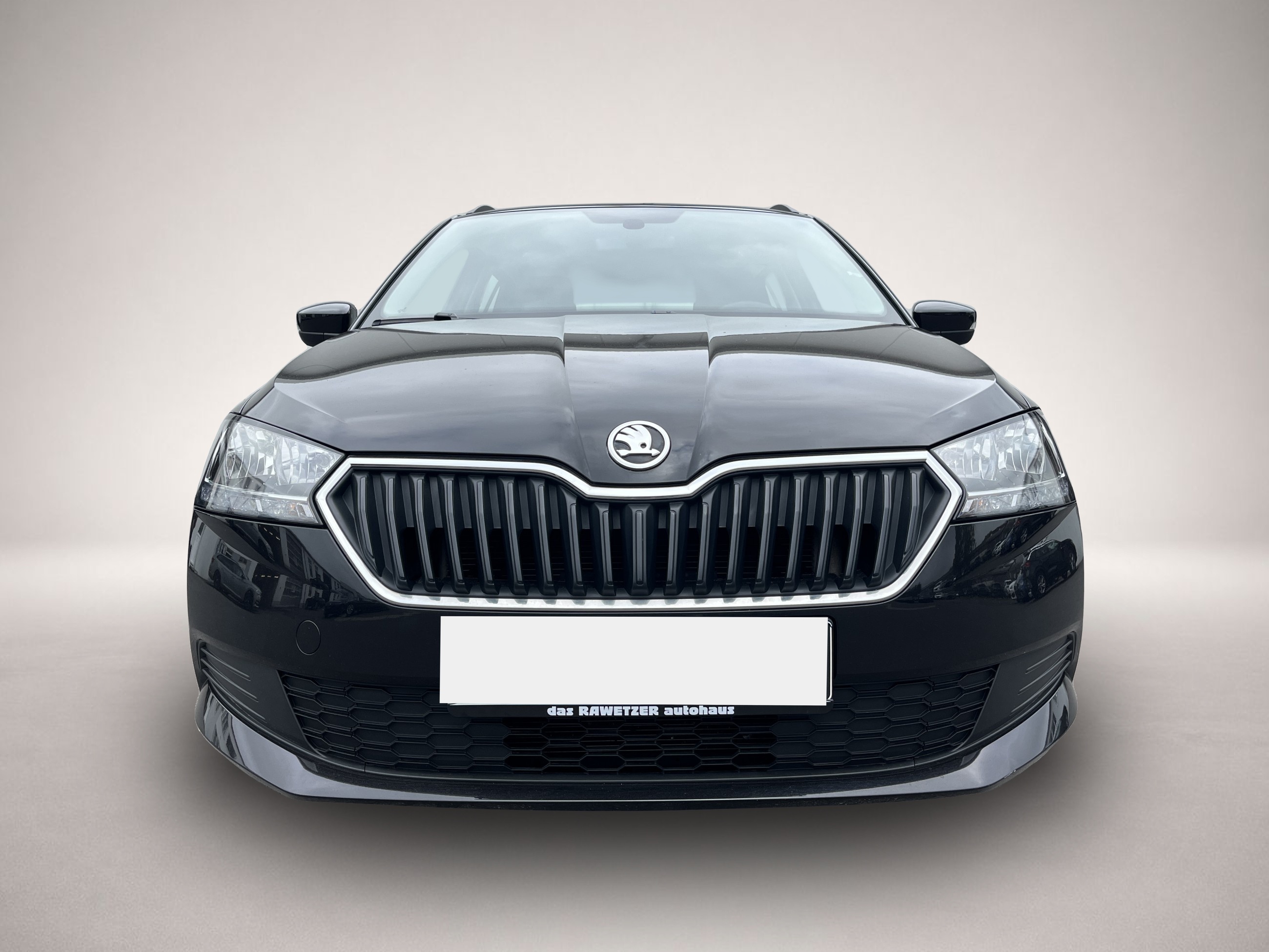 Bild 4 Skoda Fabia Combi 1.0 TSI Ambition 87¤ m.205 Anz. SHZ