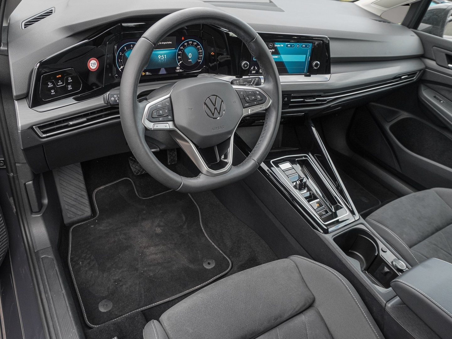 Bild 7 Volkswagen Golf 2.0 TSI DSG Style LED PLUS ALUFELGEN PDC