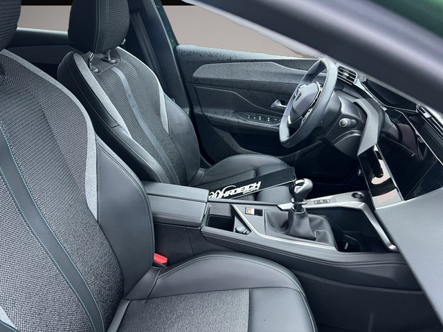 Bild 6 Peugeot 308 Allure Pack 1.2 PT 130 +ACC+360 °CAM+CARPLAY