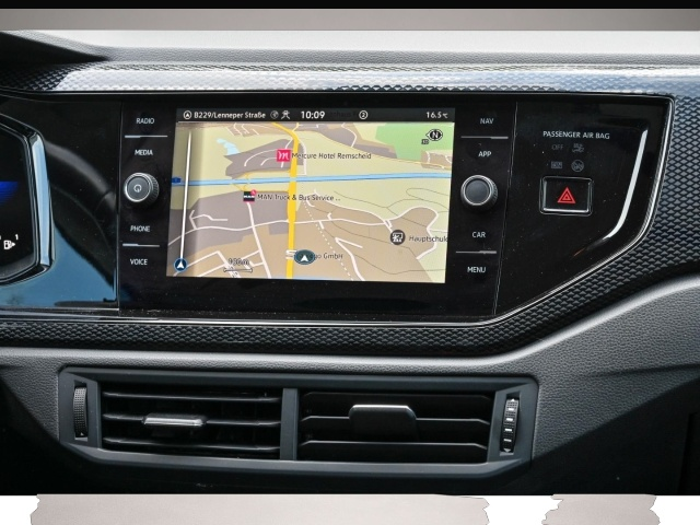 Vehicle image 0