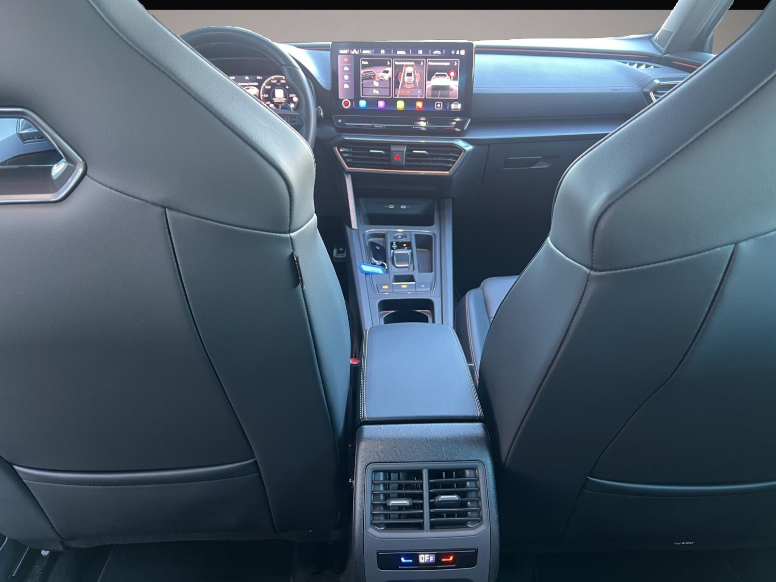 Bild 6 Cupra Formentor 2.0 TSI DSG 4Dr. VZ PANO NAVI PDC LEDE