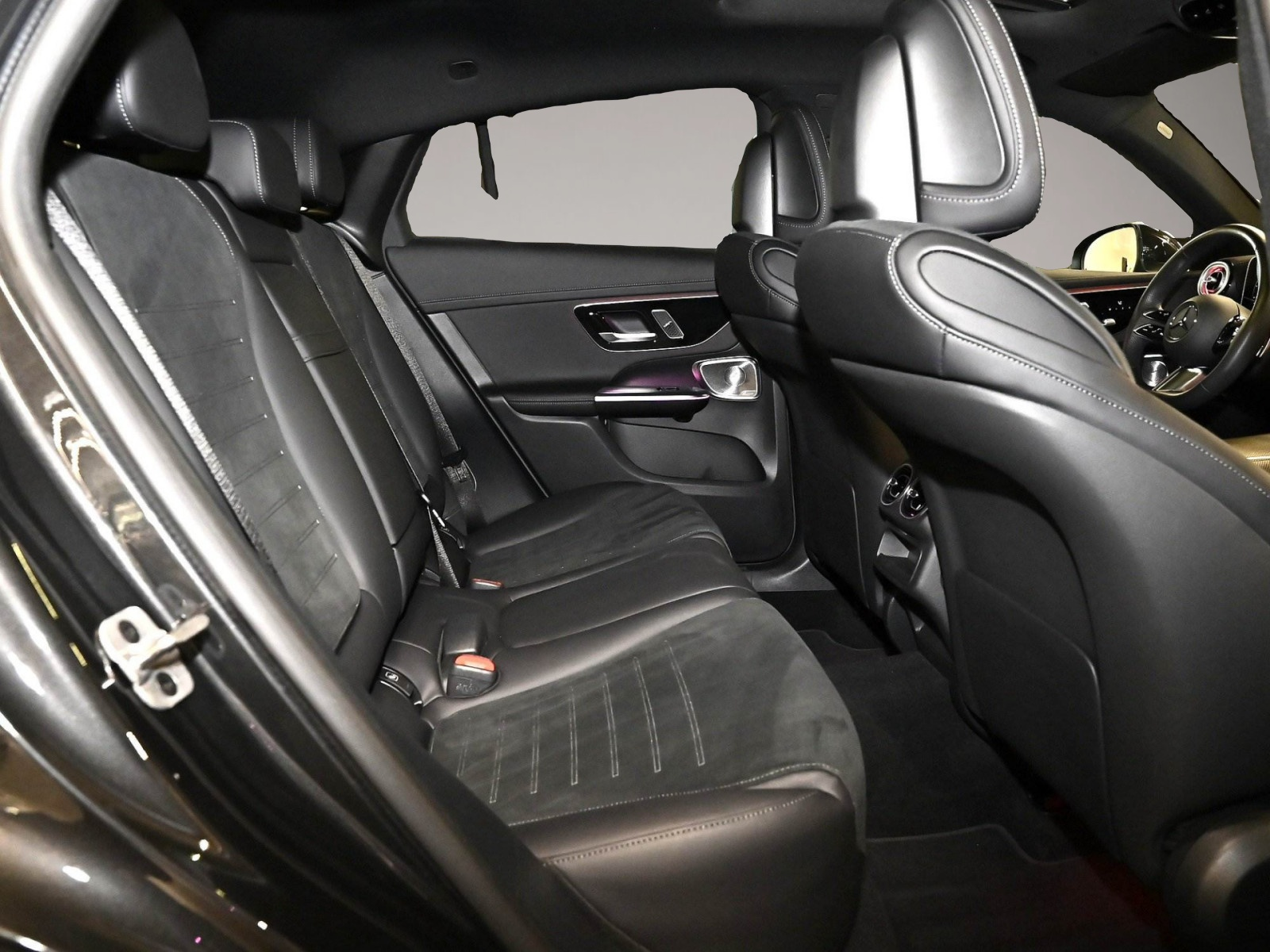 Bild 4 Mercedes-Benz GLC 300