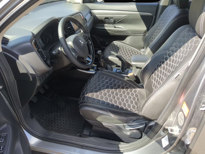 Bild 4 Mitsubishi Outlander 2.0 MIVEC Edition 100