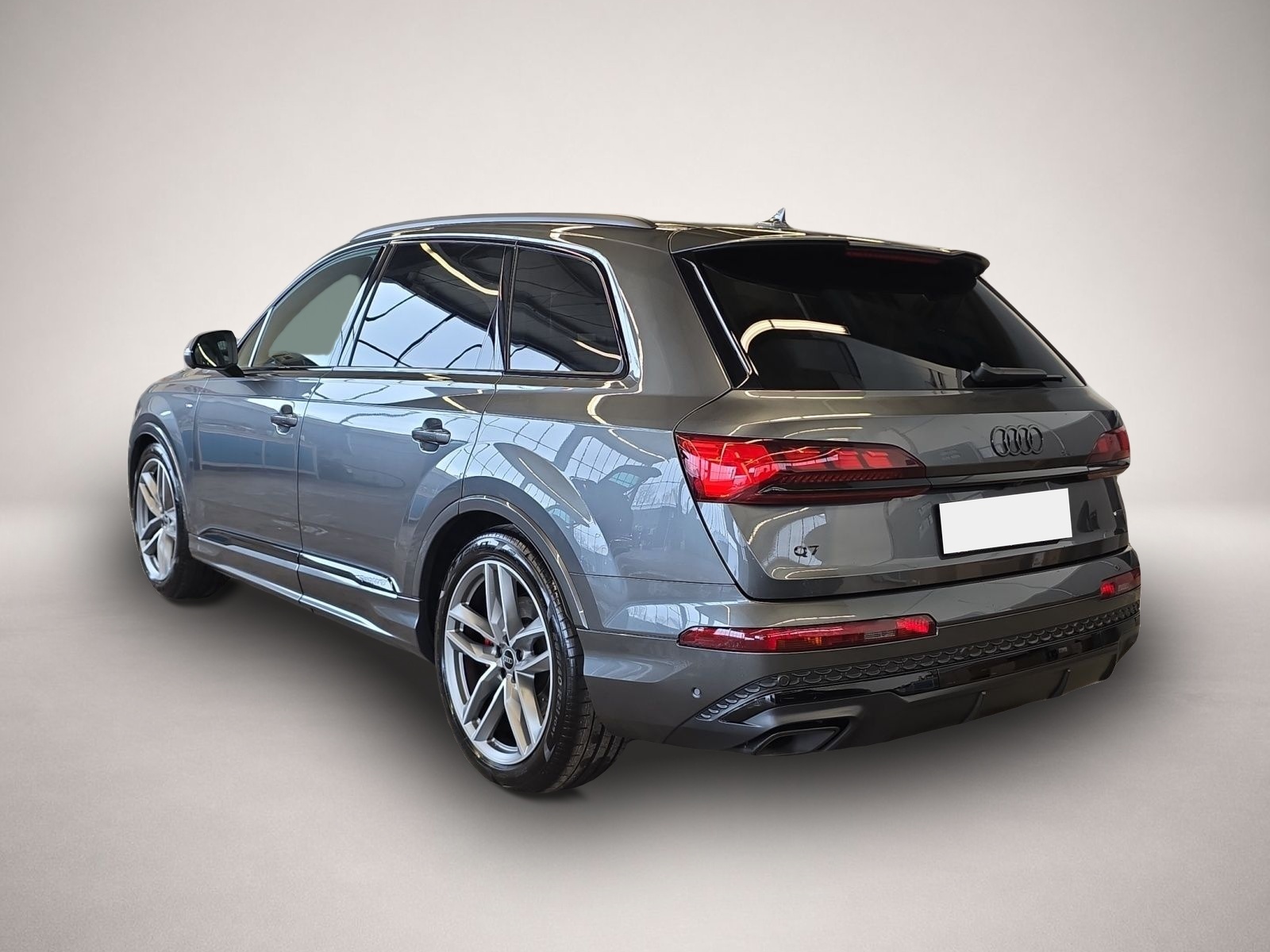 Bild 3 Audi Q7 55 TFSI qu. S line*schwarz+*AHK*Pano*Head_up