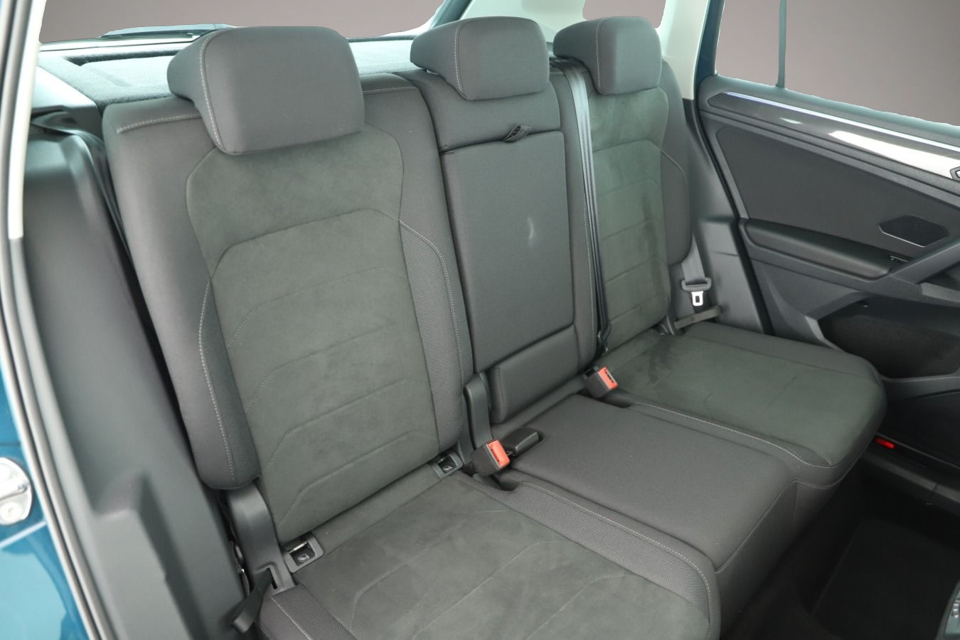 Bild 5 Volkswagen Tiguan 2.0 TDI DSG Elegance IQ.Light/ACC/Kamera/
