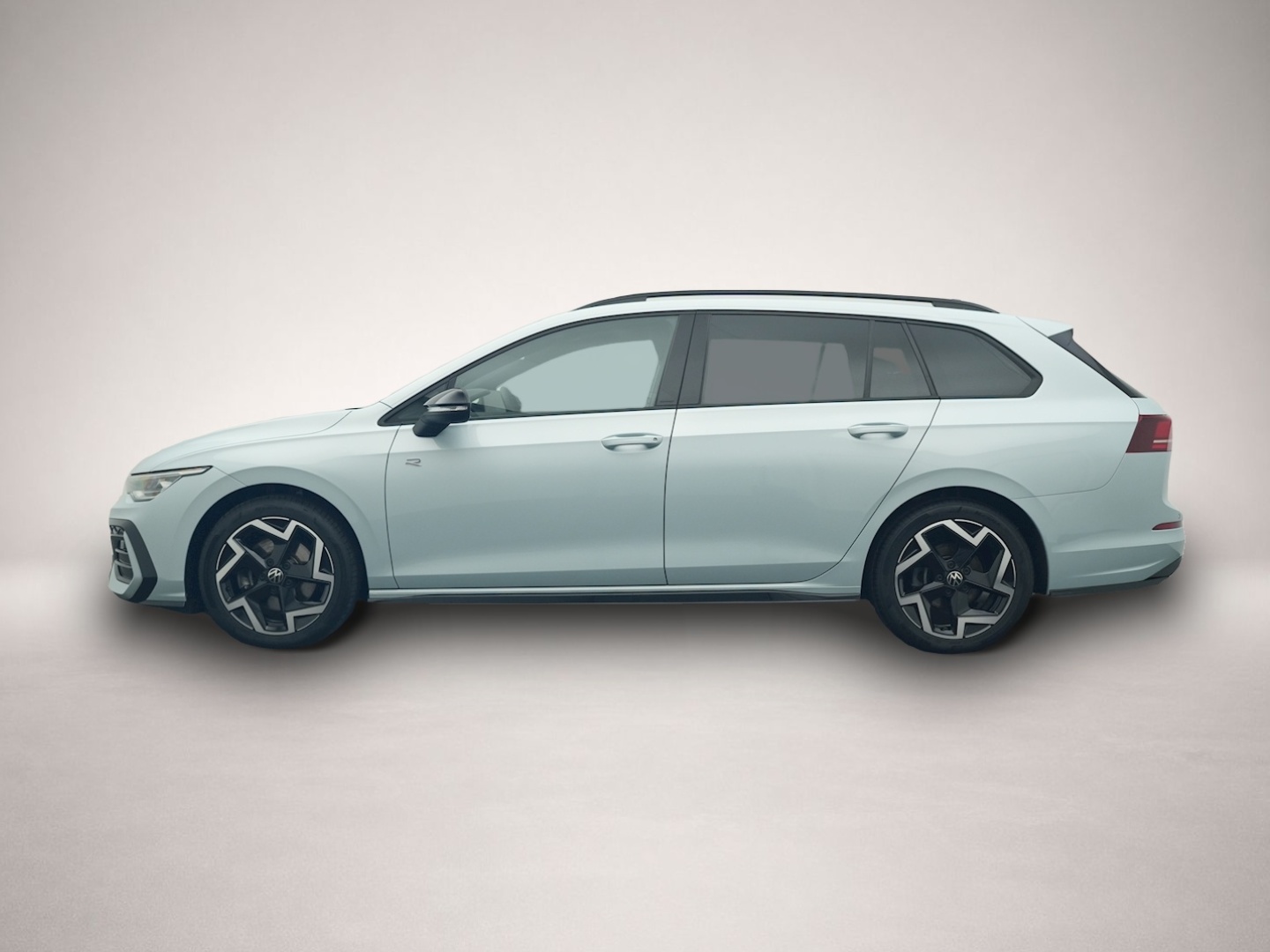 Bild 2 Volkswagen Golf Variant 8 2.0 TDI DSG R-Line BLACK STYLE LE