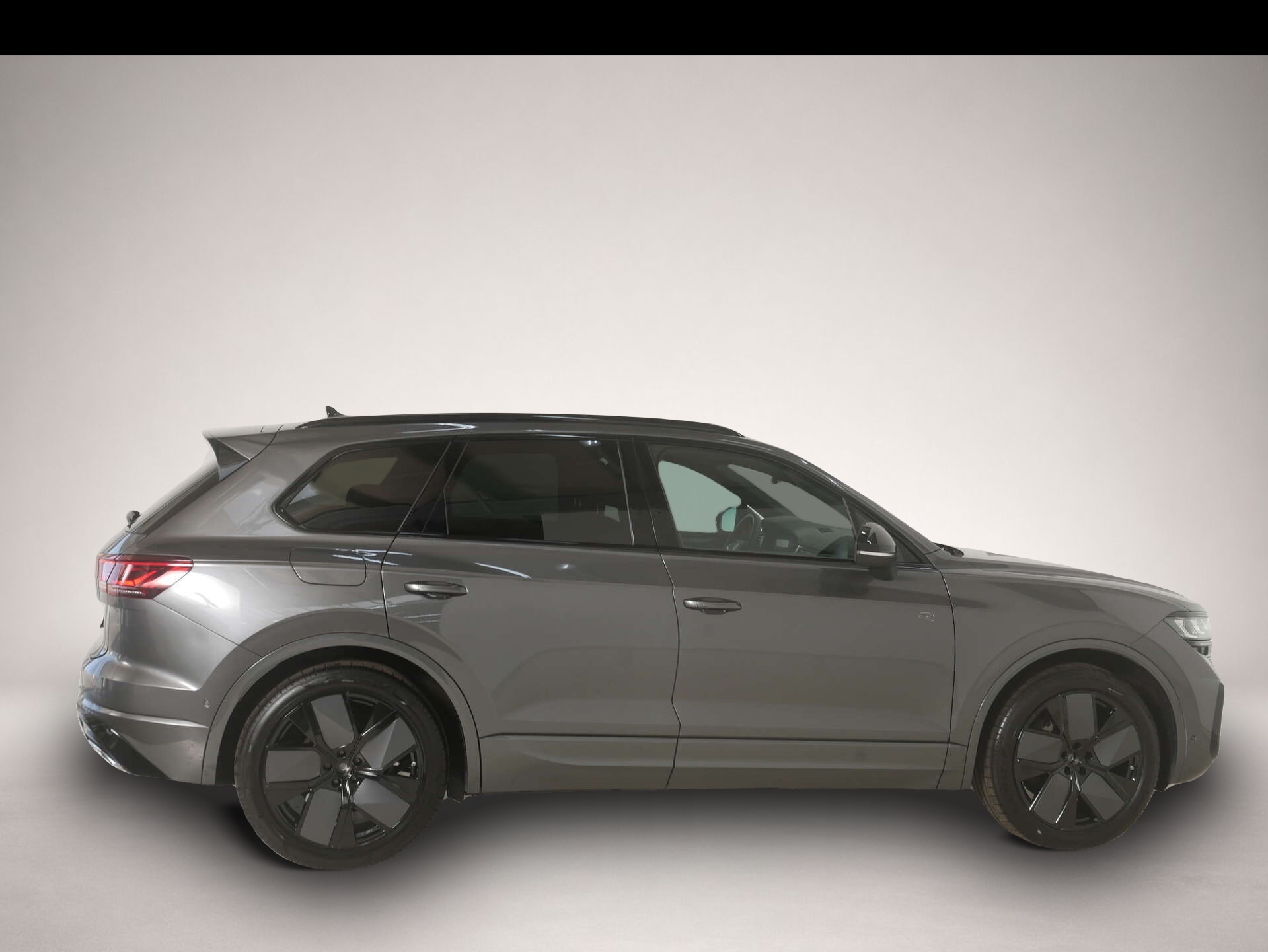Bild 6 Volkswagen Touareg 3.0 TDI V6 4Motion R-Line Black Style