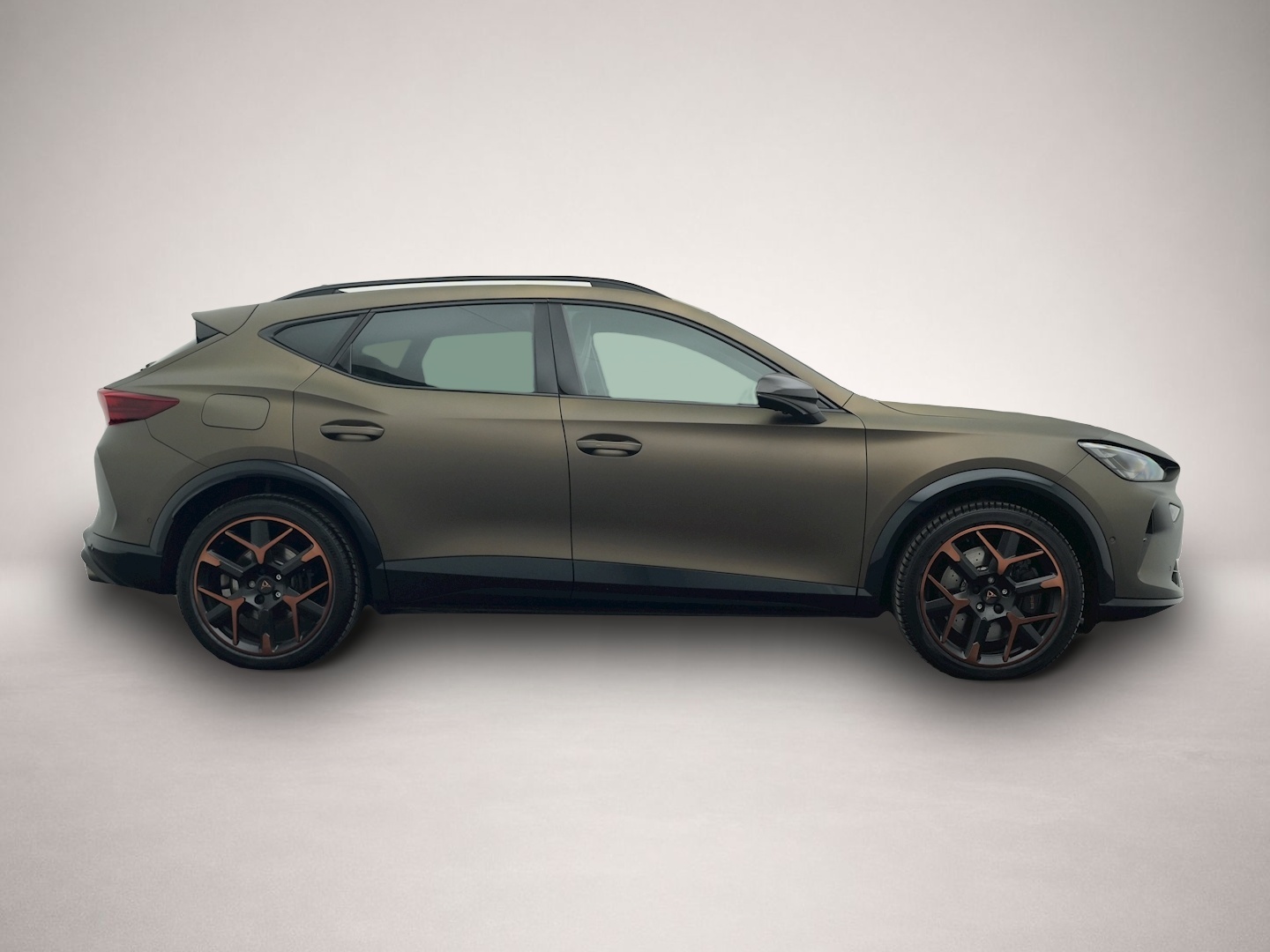 Bild 6 Cupra Formentor 2.0 TSI DSG 4Dr. VZ 5.-J.-GAR AKRA PAN