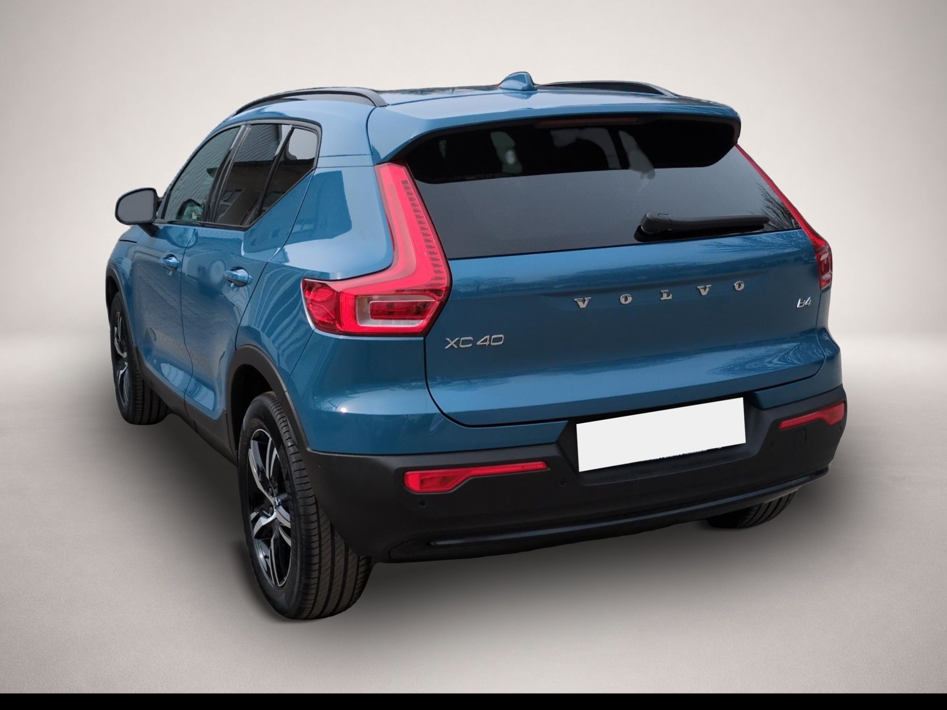 Bild 2 Volvo XC40 B4 (Benzin) Plus Dark 2WD Automatik Bluetoo
