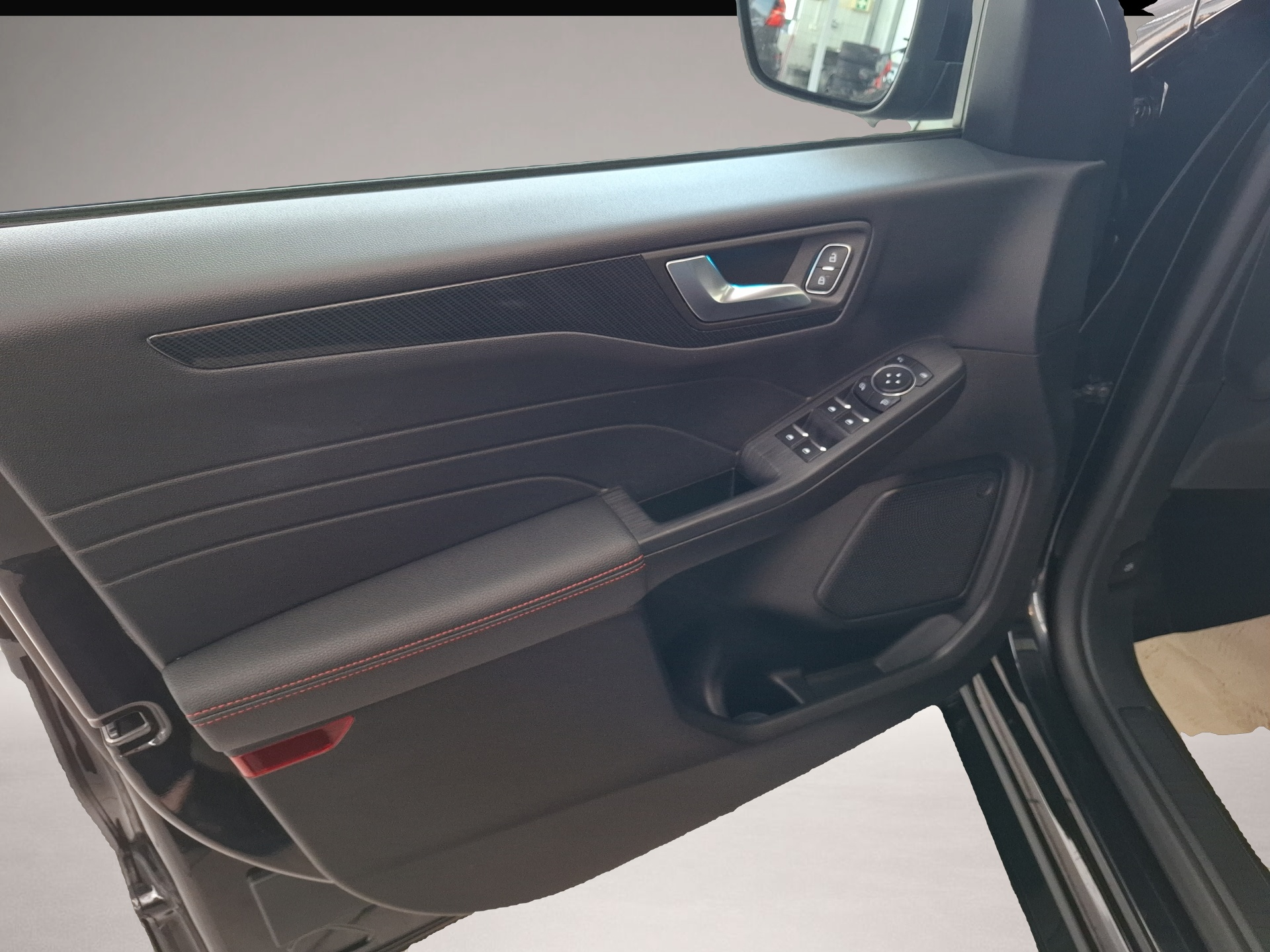 Bild 8 Ford Kuga Plug-In Hybrid ST-Line Sportpaket Bluetooth