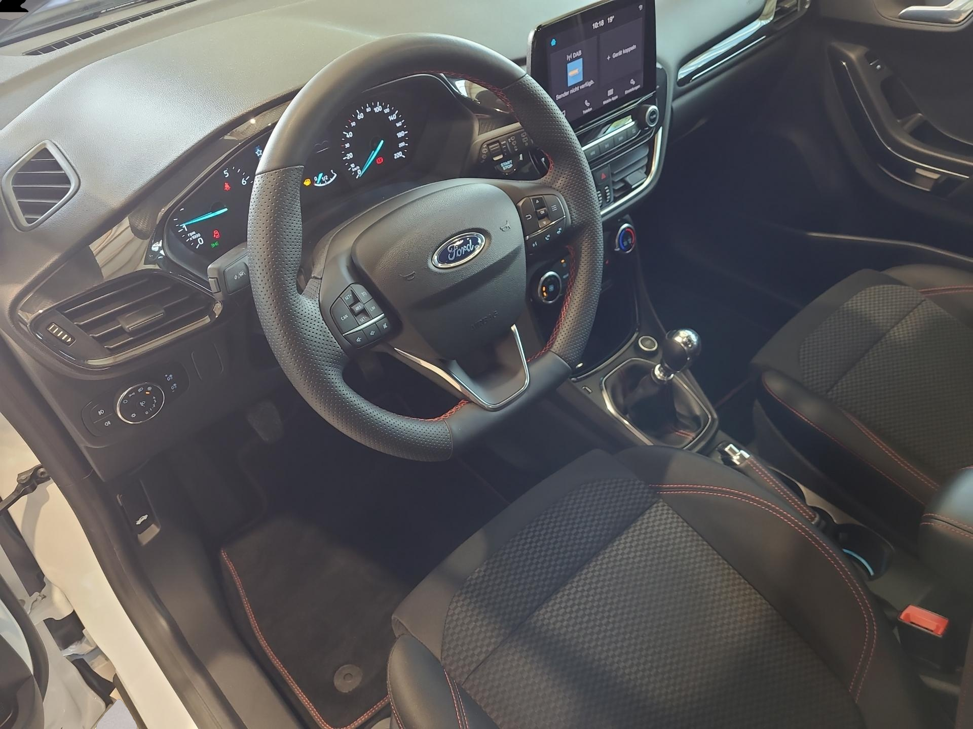 Fotografie 6 des Ford Puma ST-Line Design Sportpaket Bluetooth Navi LE