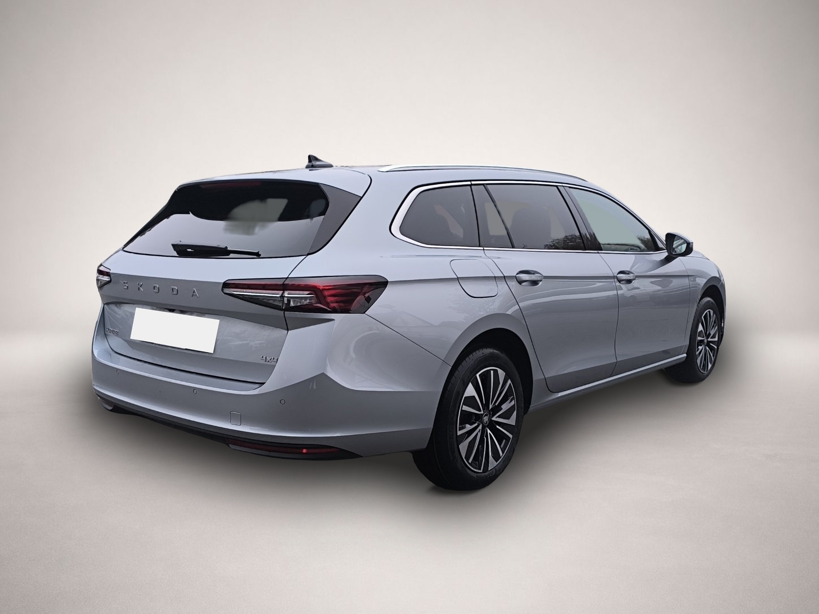 Bild 7 Skoda Superb Combi 2.0 TDI DSG Selection MATRIX NAV HU
