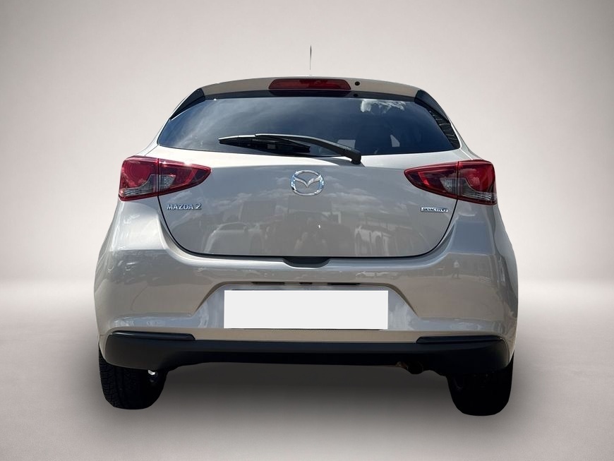 Fotografie 5 des Mazda 2 SKYACTIV-G 90 Aut. Exclusive-Line wenig KM