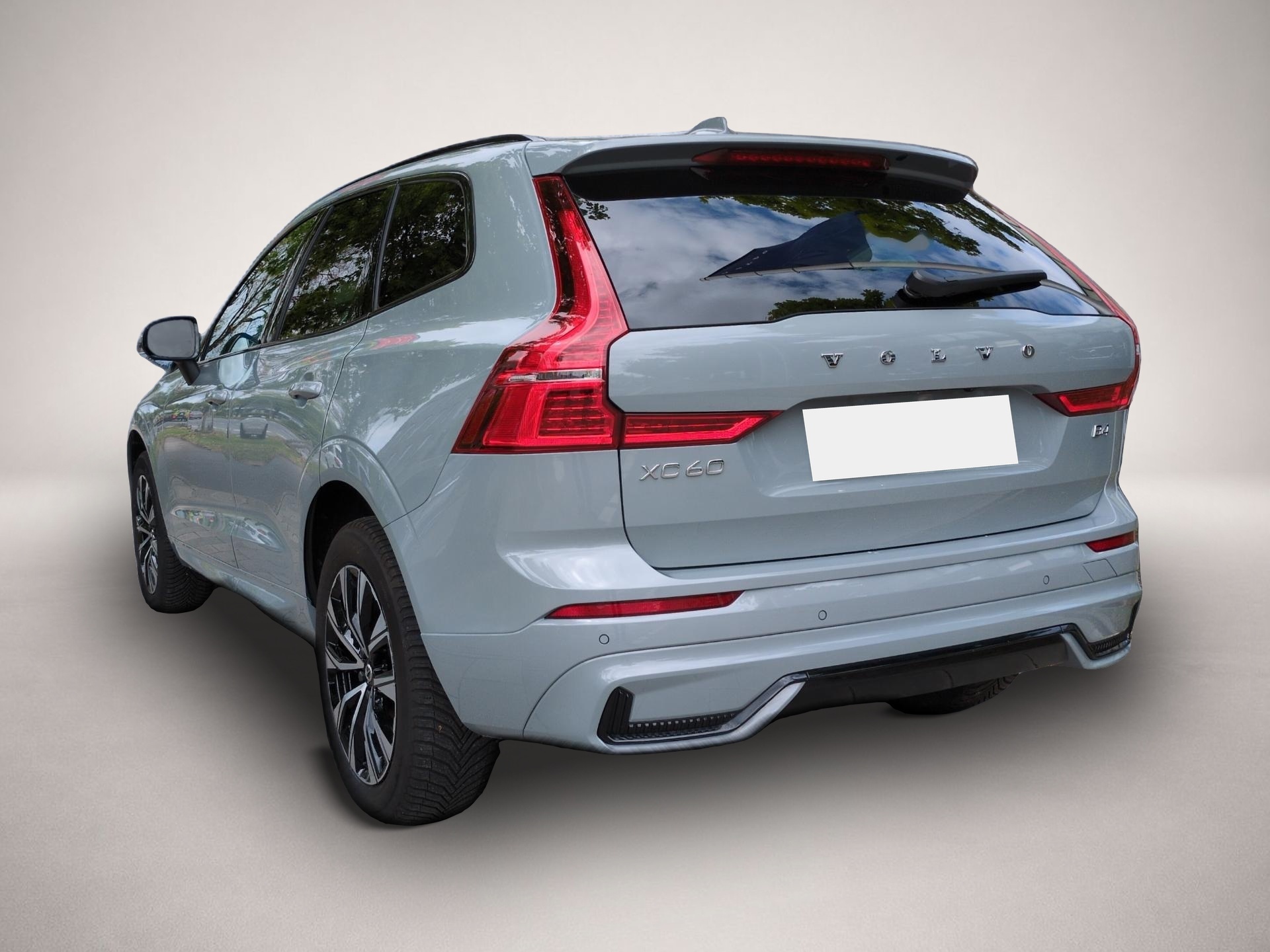 Bild 2 Volvo XC60 XC 60 Plus Dark 2WD