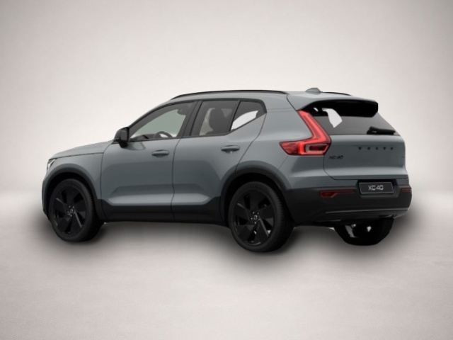 Bild 3 Volvo XC40 B3 Plus Black Edition Frontscheibenheizung