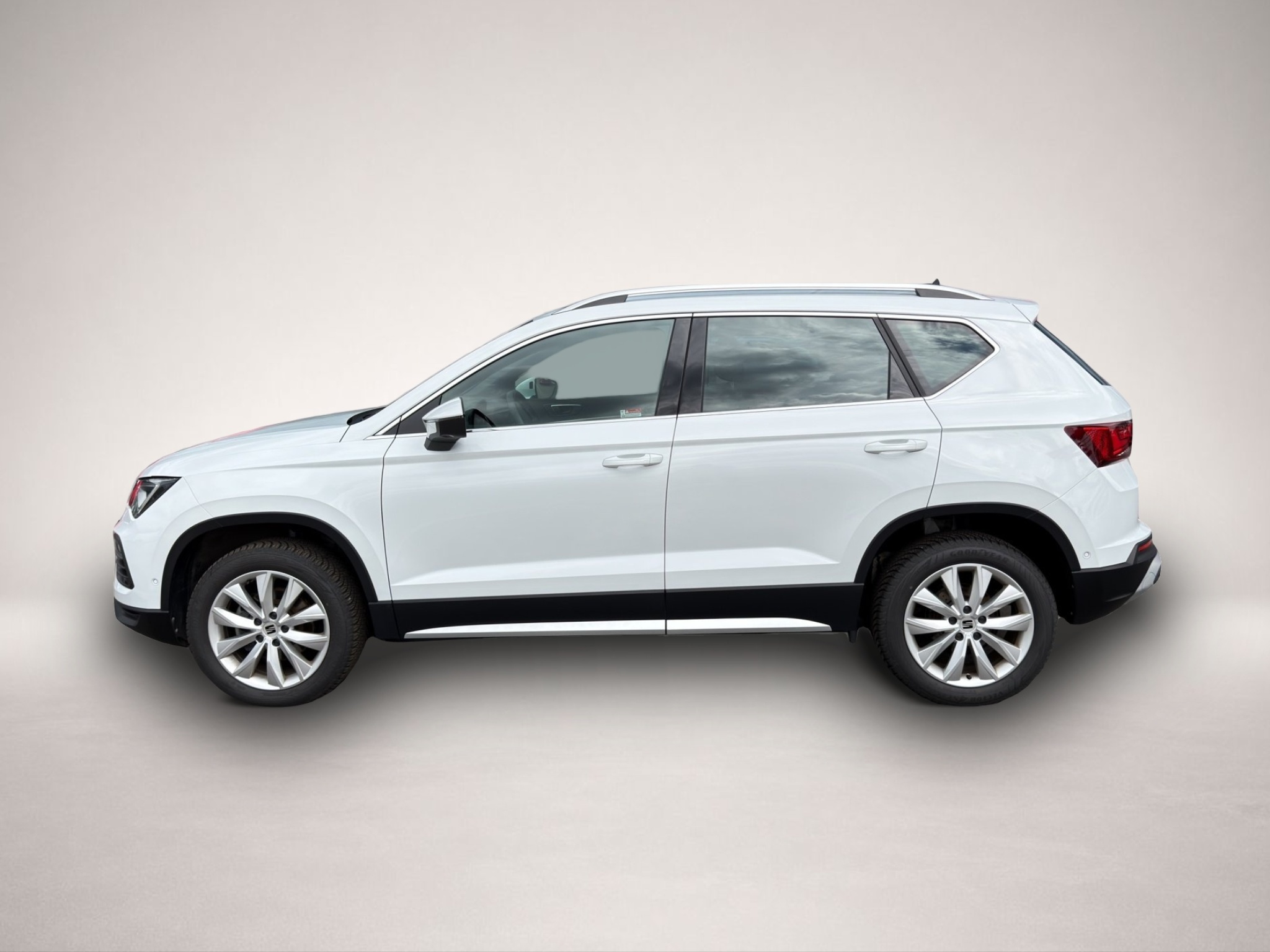 Bild 3 Seat Ateca 1.5 TSI DSG Xperience LED NAVI ACC SIDEASS