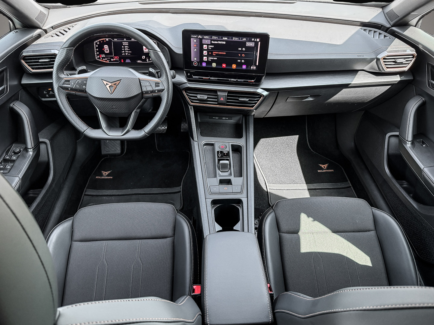 Bild 5 Cupra Formentor 1,5 TSI 7-Gang DSG Leder Digitales Coc