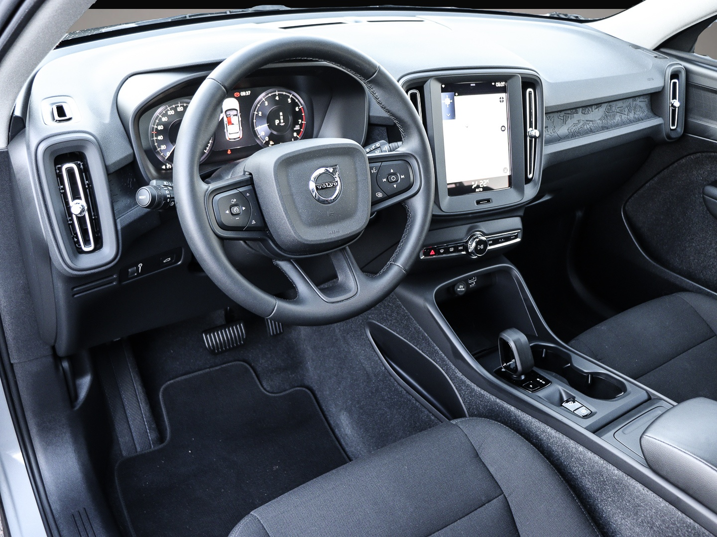 Bild 4 Volvo XC40 Essential 2WD Digitales Cockpit Soundsystem