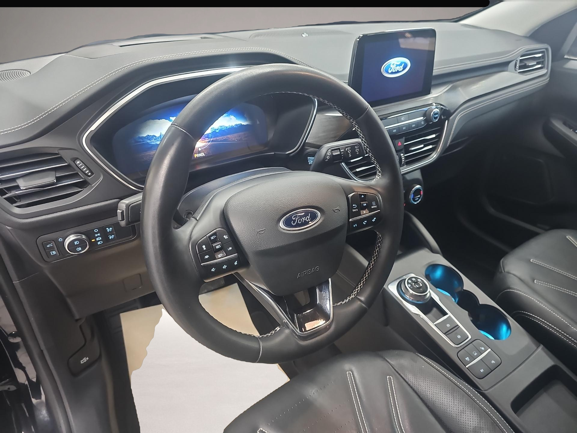 Bild 7 Ford Kuga Plug-In Hybrid Vignale Bluetooth Navi LED