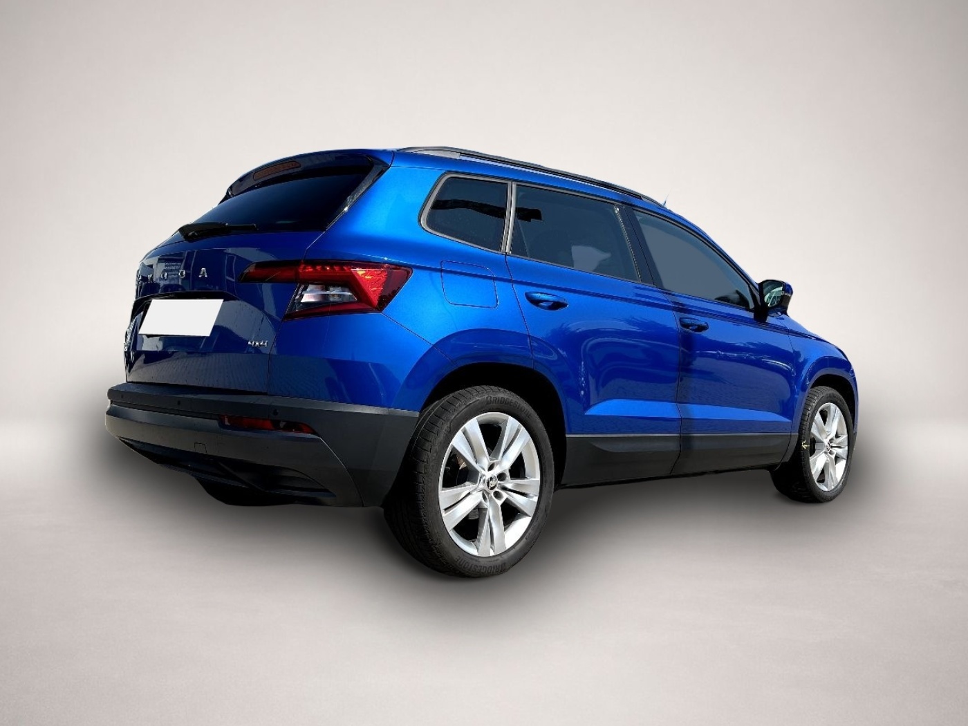 Bild 4 Skoda Karoq 2.0 TDI Style 4x4 *LED Navi AHK ACC Sitzh.