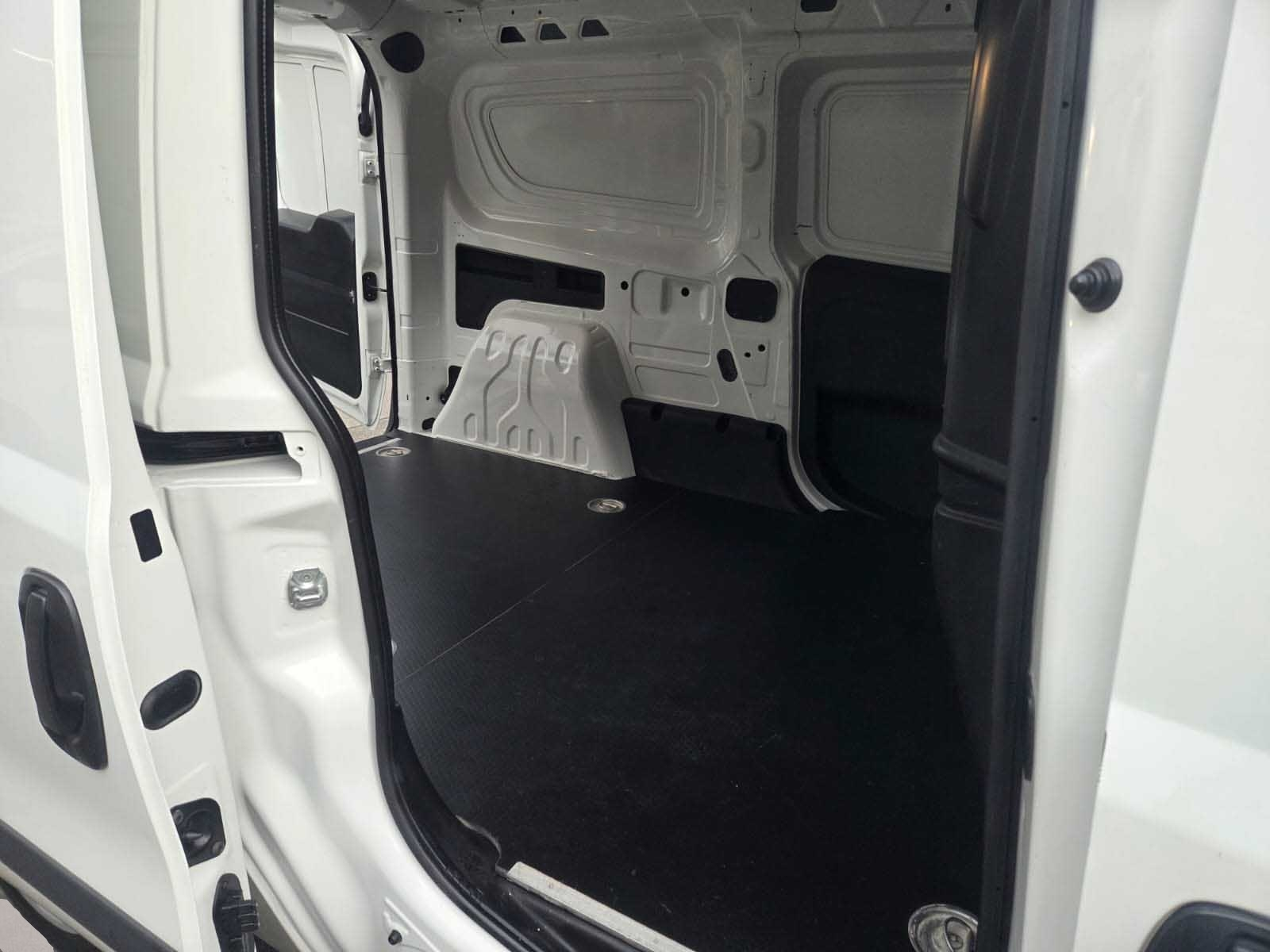 Bild 6 Fiat Other Doblo ò Cargo Kawa L2H1 SX 1.3 Mulitjet 95PS