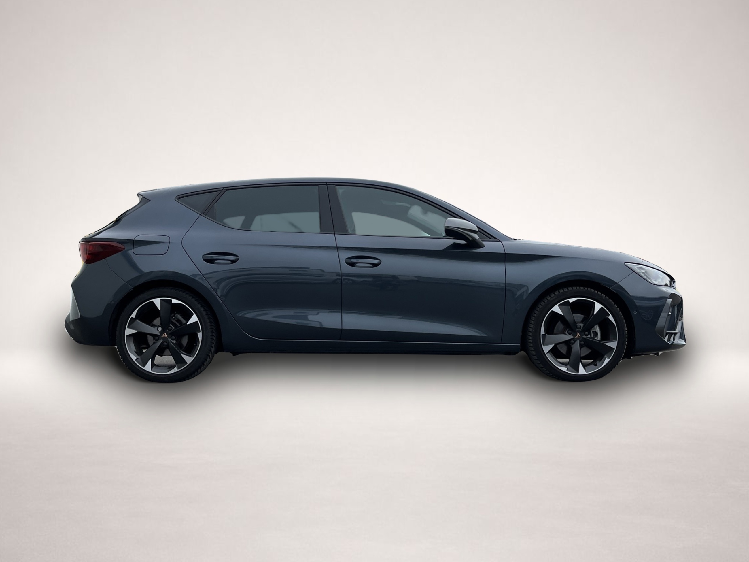 Bild 3 Cupra Leon 2.0 TDI DSG Navi ACC LED RFK LR-HZG DigCock
