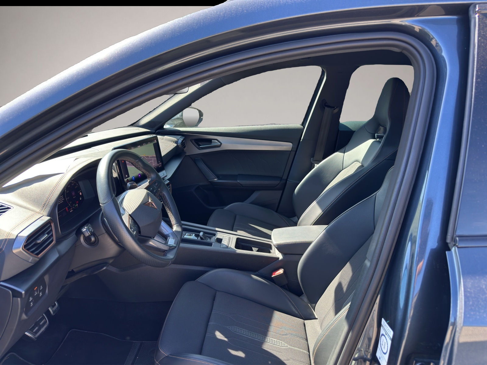 Bild 6 Cupra Formentor 1.4 TSI eHybrid DSG VZ KAMERA NAVI LED