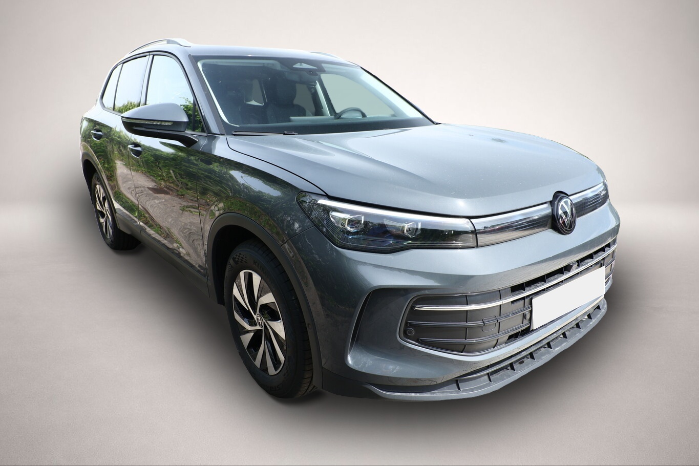 Fotografie 2 des Volkswagen Tiguan DSG LED+ 5JGarantie IQ.DRIVE SHZ Keyl ACC