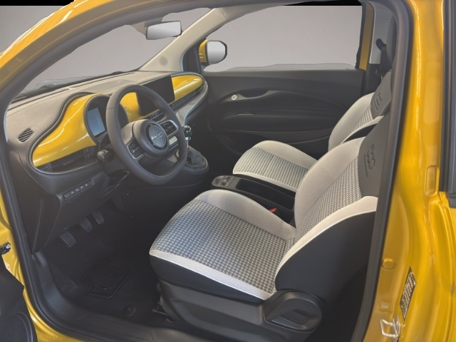 Bild 7 Fiat 500 MHEV Torino LED Klimaatuo DAB Apple CarPlay