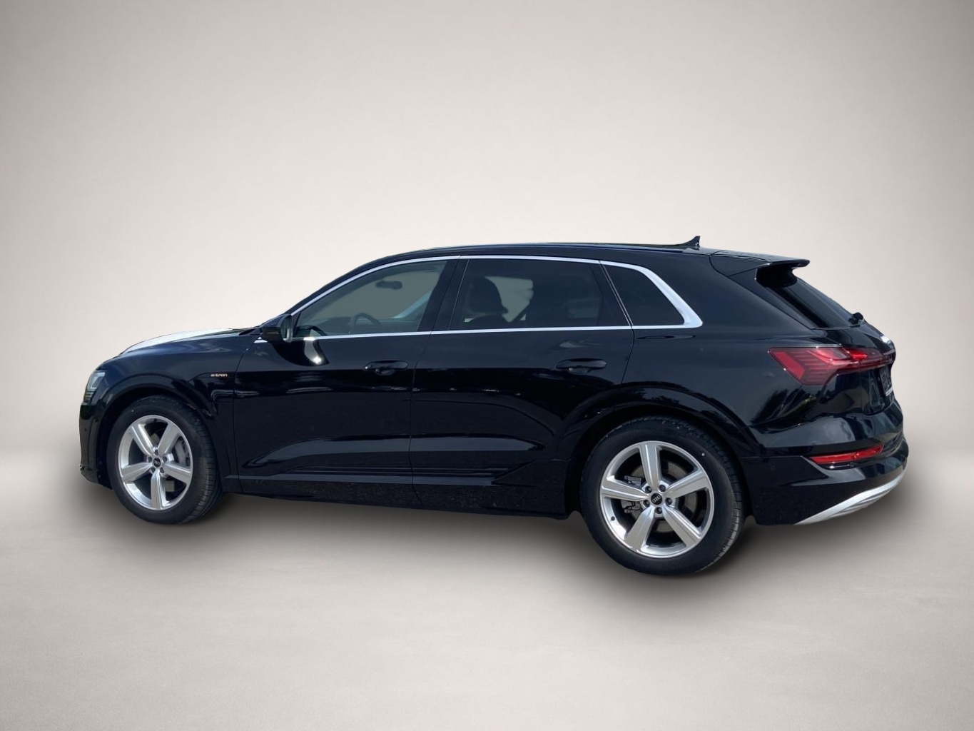 Bild 3 Audi e-tron 55 quattro Advanced 300kW PANORAMA+ASSITE