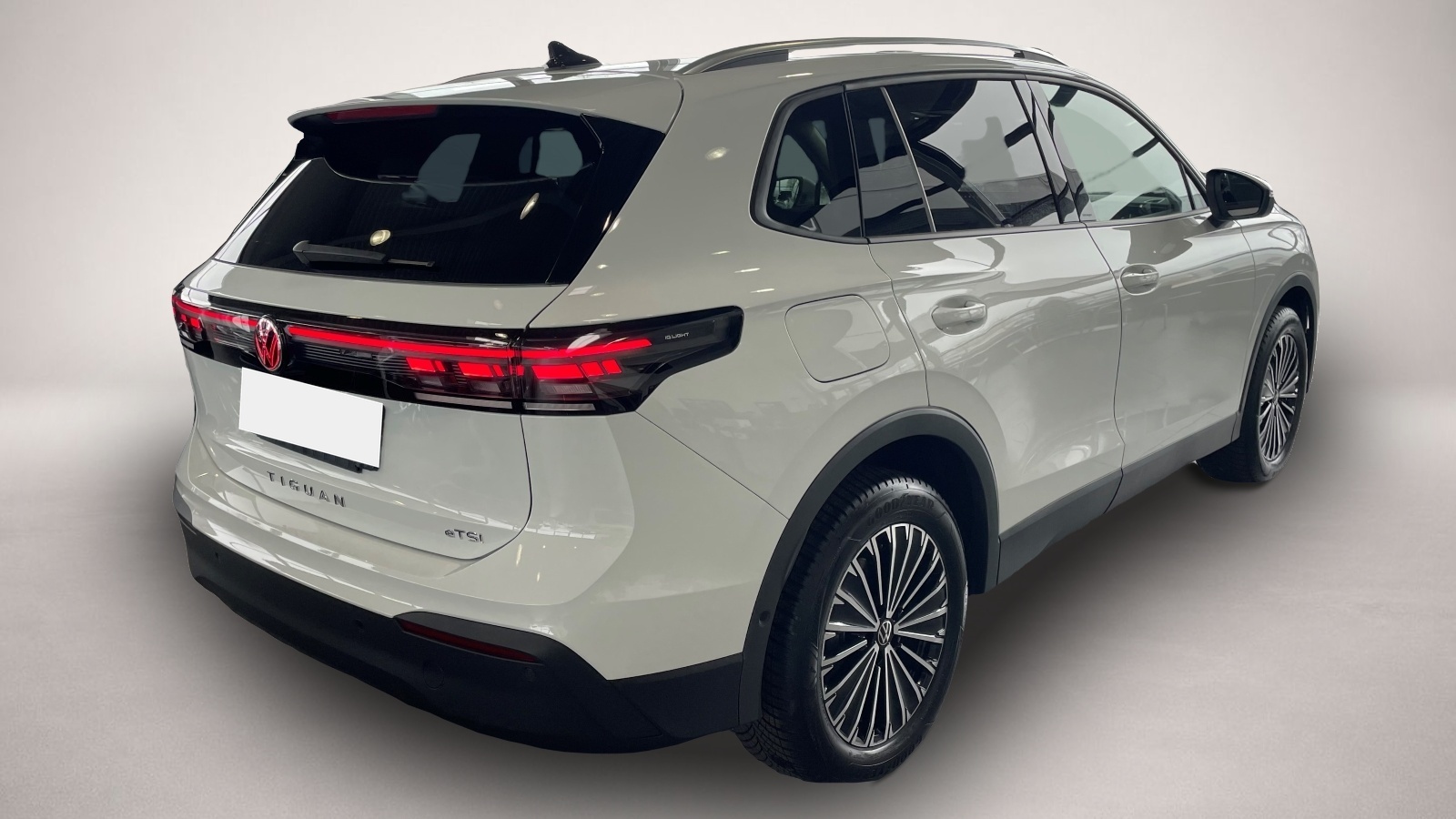 Bild 5 Volkswagen Tiguan 1.5 Prime el. AHK Navi Kamera IQ-Light Am