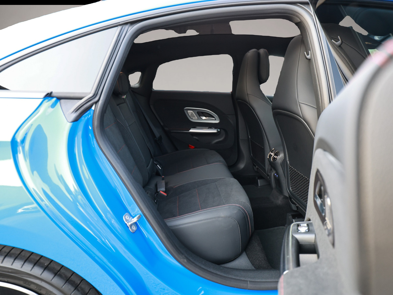 Bild 4 Mercedes-Benz CLA 200