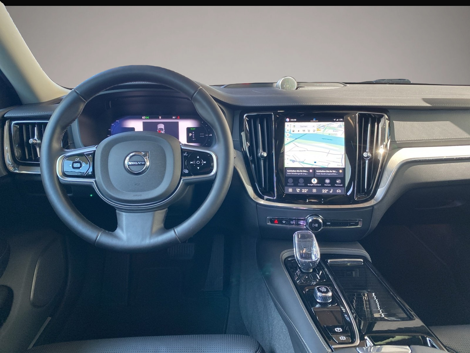 Bild 8 Volvo V60 Kombi T8 Ultra Dark Recharge WiPa*LED*Navi*