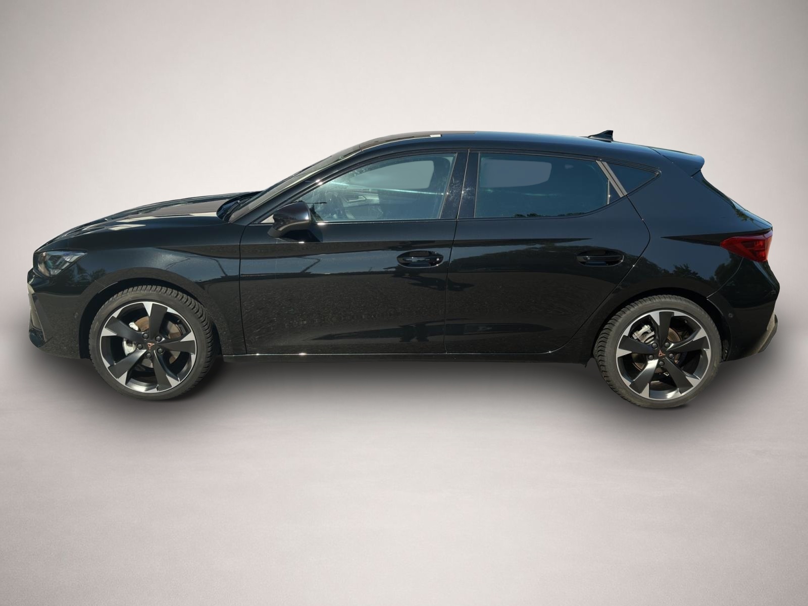 Bild 3 Cupra Leon 1.5 eTSI DSG AB259EUR NAVI REAR VIEW SHZ
