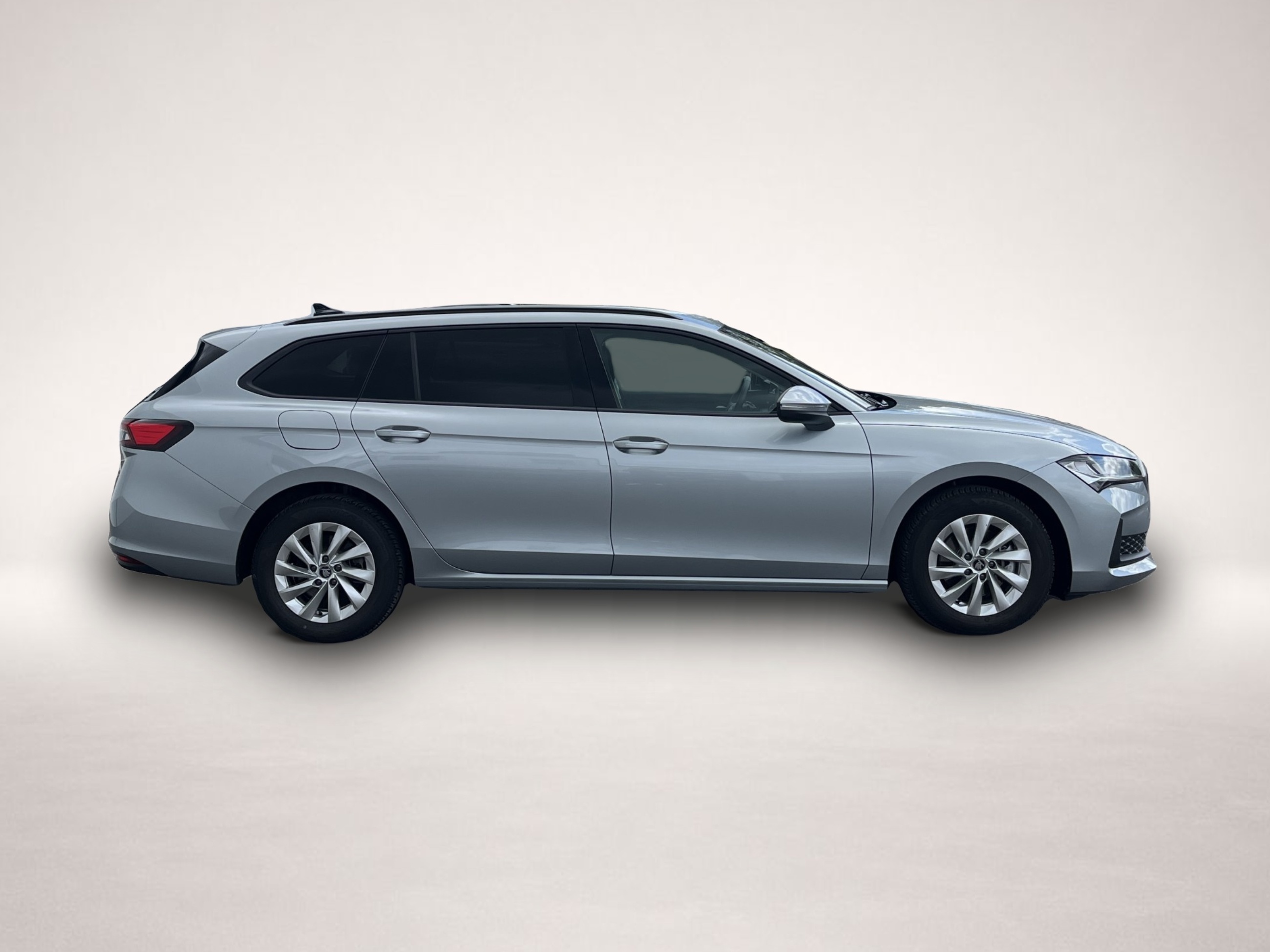 Bild 5 Skoda Superb Combi 2.0 TDI DSG Essence 188¤ m.20% Anz.