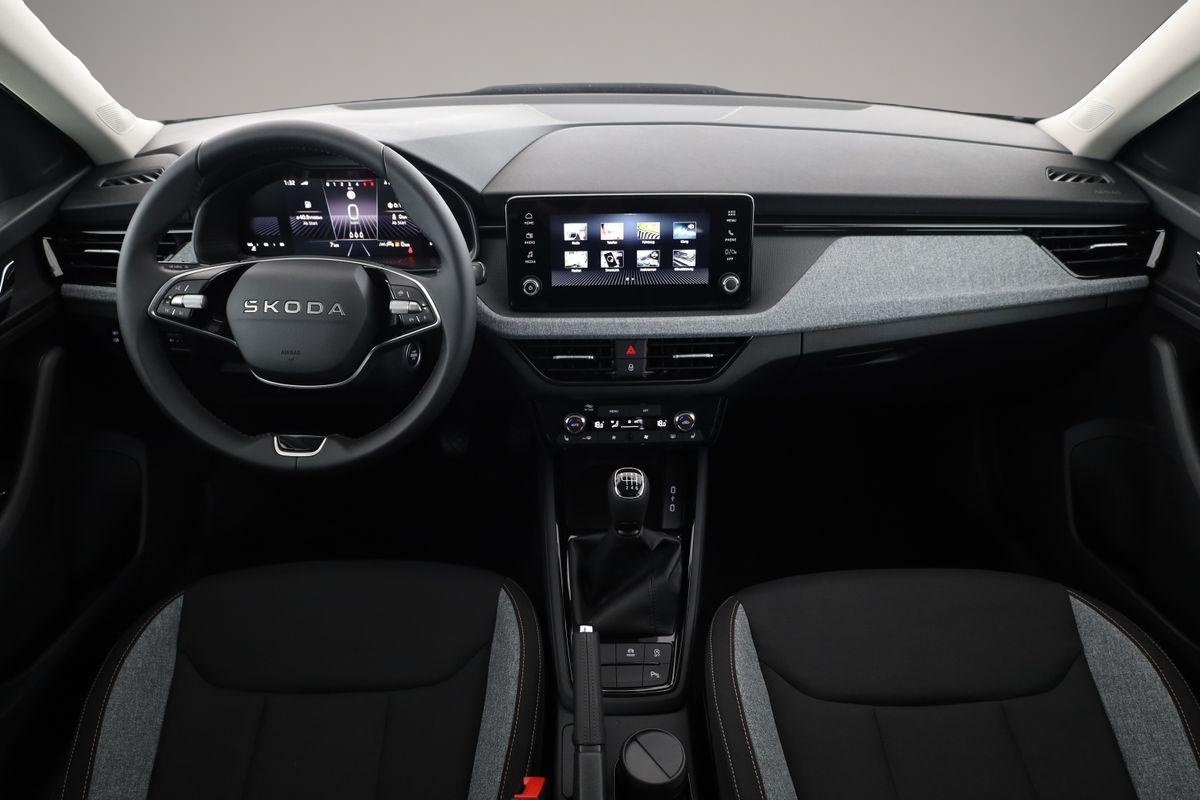 Skoda Kamiq Kamiq 1.5 TSI Selection, AHK, LED, Kamera, Ladeb - Thumbnail 5