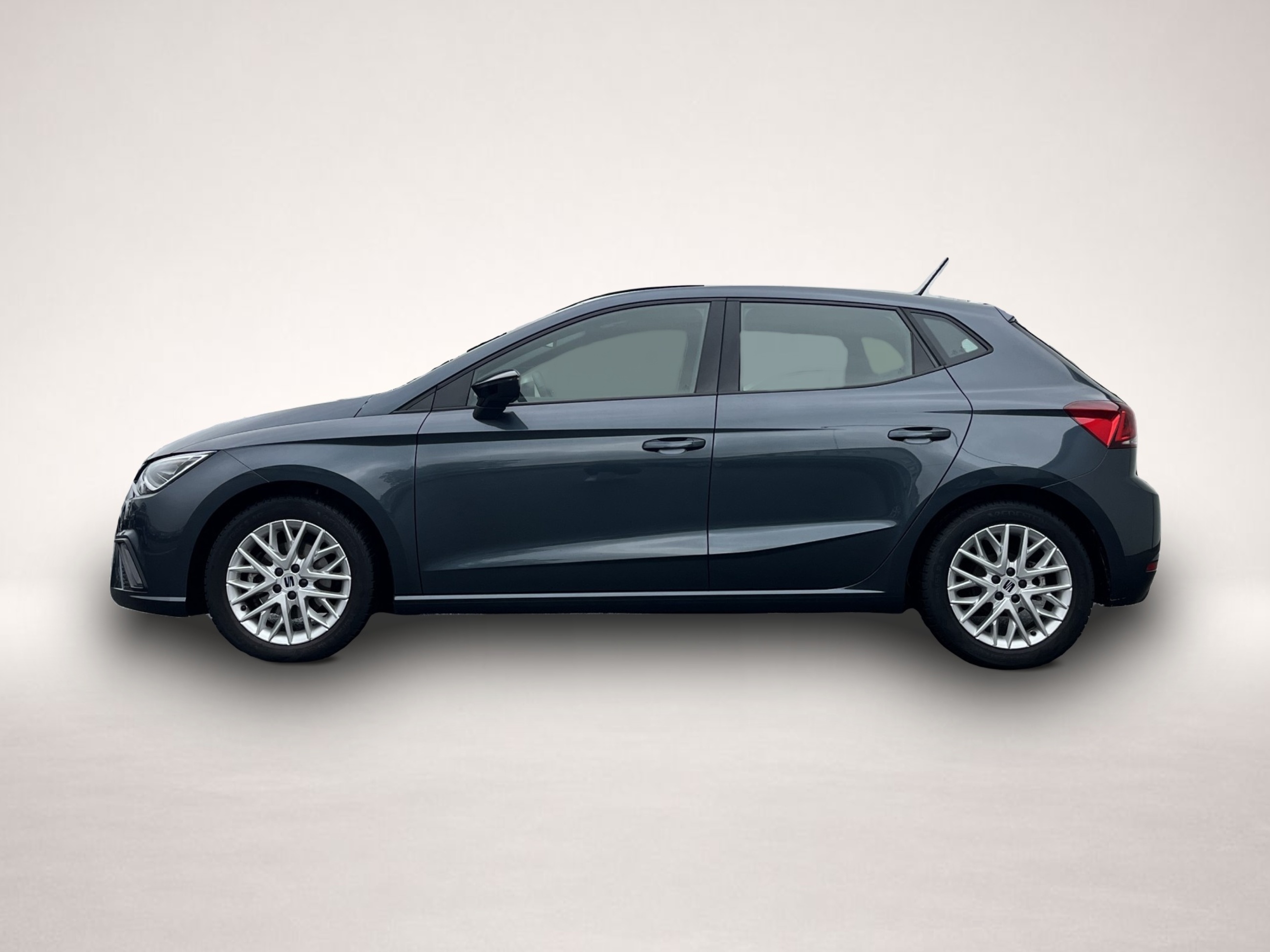 Bild 2 Seat Ibiza 1.0 TSI FR 100¤ m.20% Anz. Navi LED PDC SH