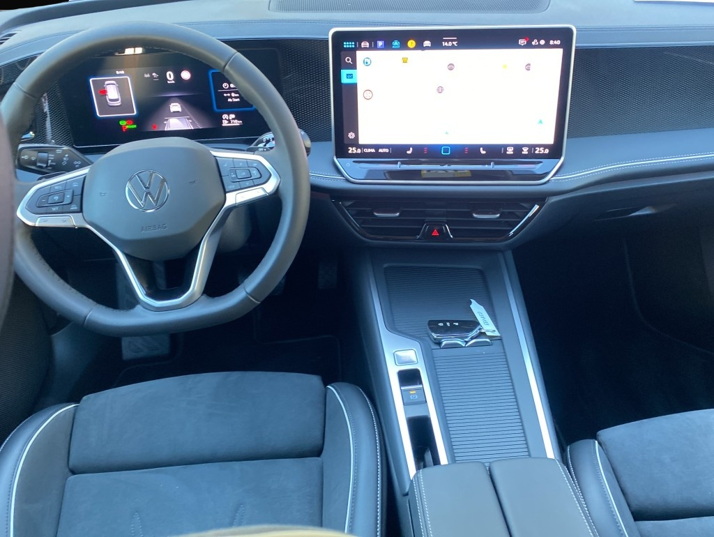 Bild 4 Volkswagen Passat Variant 1.5 eTSI MHEV DSG*Massage*KeyGo*N