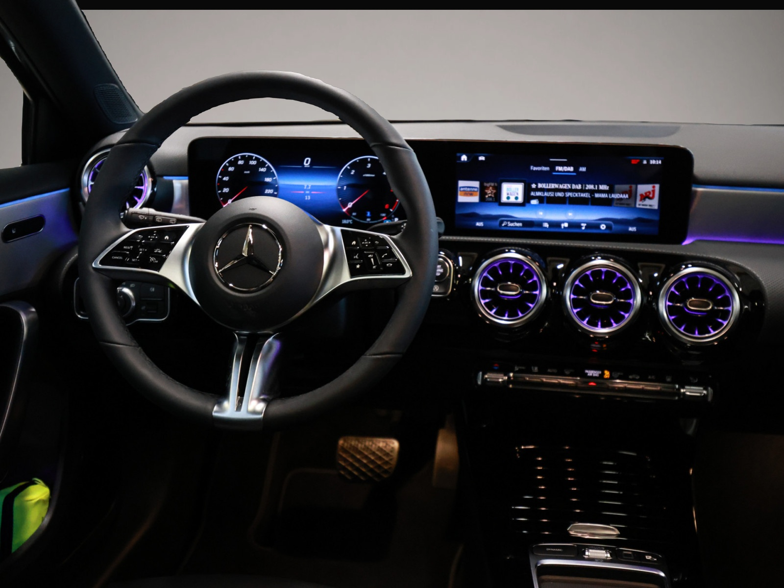 Bild 6 Mercedes-Benz A 220